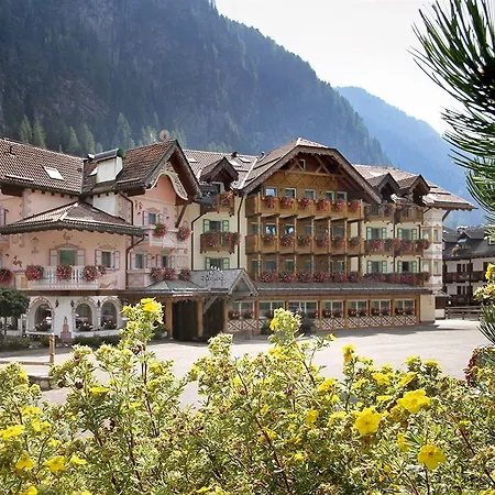 Soreghes Gran 4* Campitello di Fassa