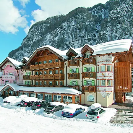 Soreghes Gran Szálloda Campitello di Fassa